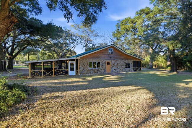 Building Photo - 27522 Burkhardt Dr