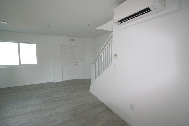 Living area - 10877 Overseas Hwy