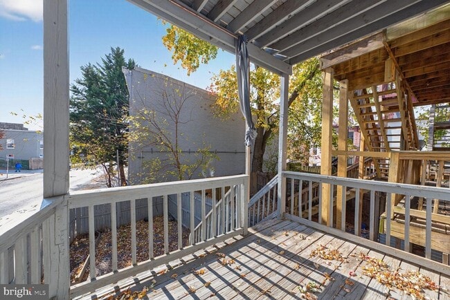 Building Photo - 15 S Street NE Unit 1