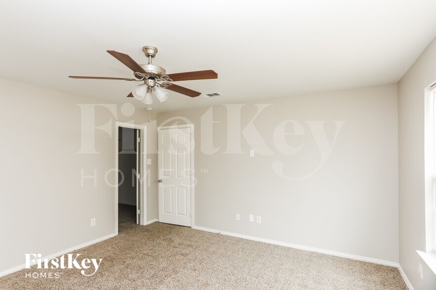 Building Photo - 1206 Jewel Ln