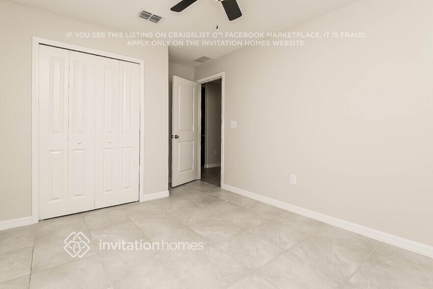 Building Photo - 5144 White Chicory Dr