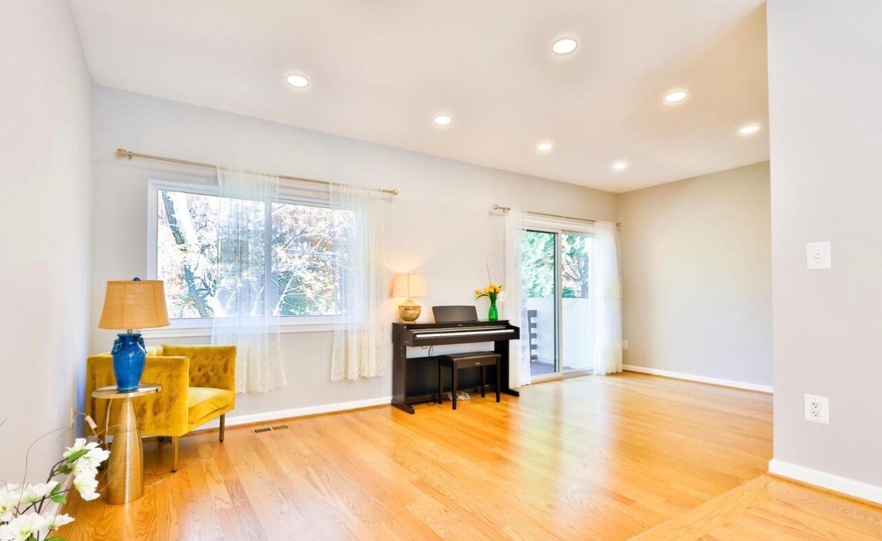 Building Photo - 11817 Coopers Ct