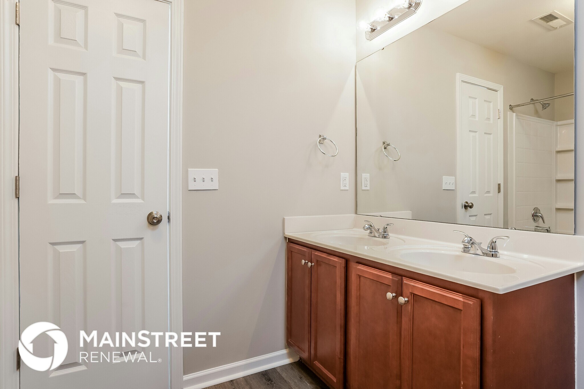 Building Photo - 2248 Waverly Dell Dr SE