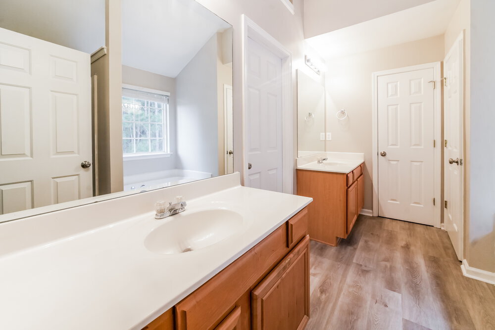 Building Photo - 208 N Fortune Way