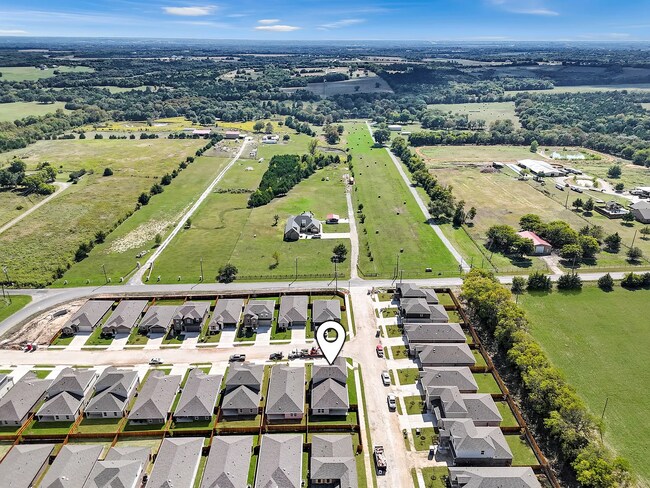 Building Photo - 3401 marie drive