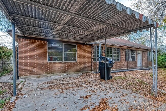 Building Photo - 4113 Dawson Ln