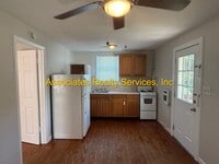 Building Photo - Bevis- Gainesville Heights - 995
