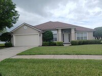Building Photo - Large 3 BR 2 BA Rental in Desirable Area