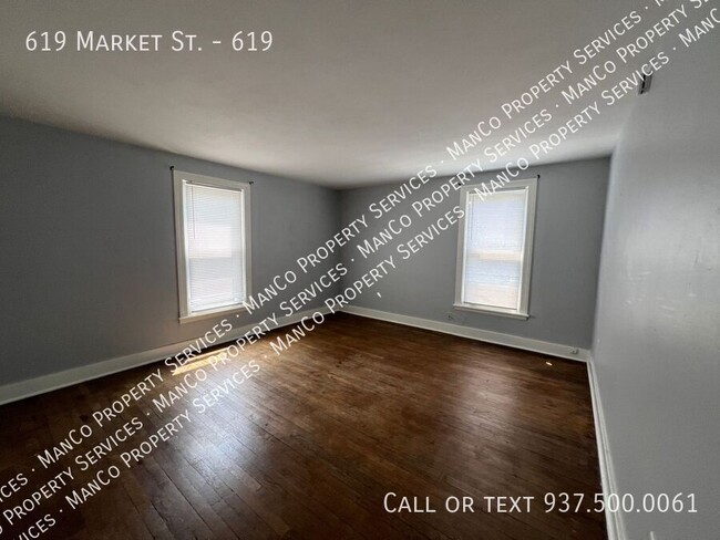 Building Photo - 619 Market St