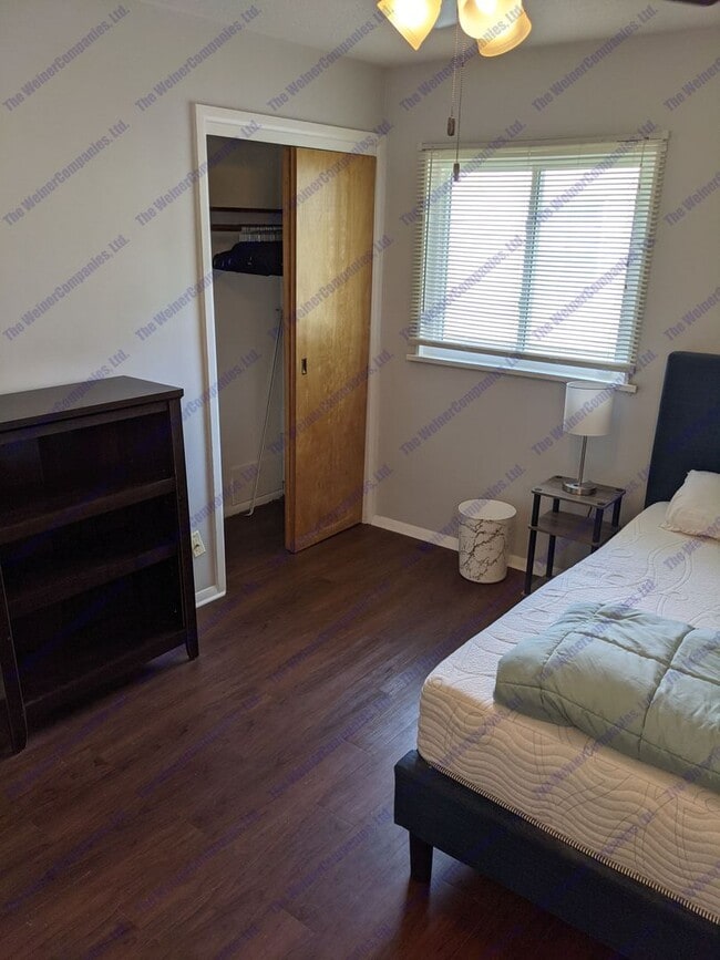 Building Photo - Now leasing!!!