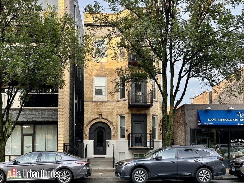 Building Photo - 1015 N California Ave