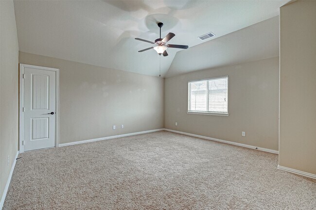 Building Photo - 4814 Sequoia Park Ln