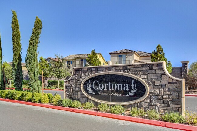 Building Photo - Beautiful Two-Story Home in Gated Cortona – Southern Highlands!