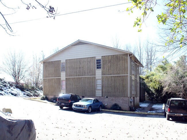 Building Photo - 107 Feldman Dr