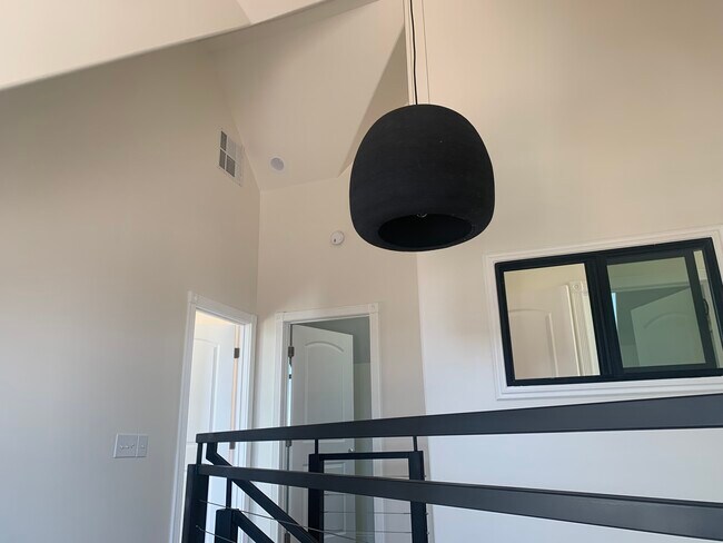 Building Photo - 14425 Hardtree Dr