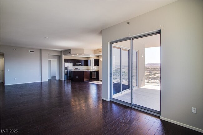 Building Photo - 8255 S Las Vegas Blvd