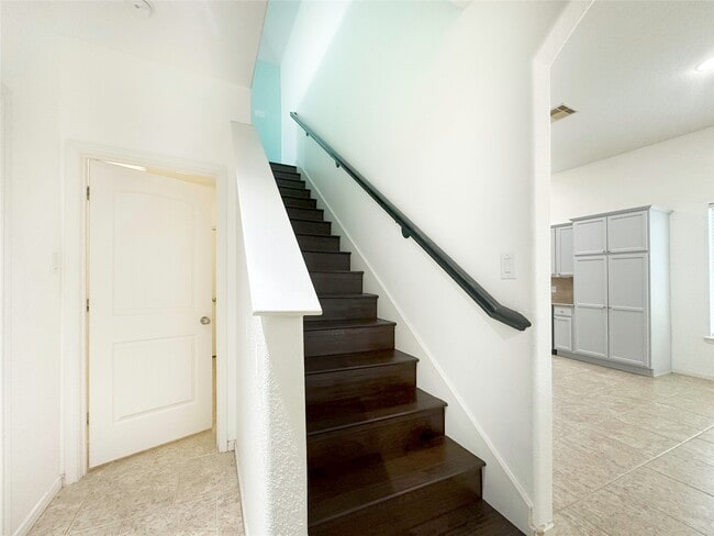 Building Photo - 18514 Magnolia Dell Dr