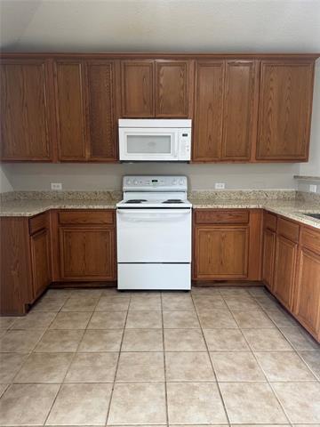 Building Photo - 1249 Round Pen Run