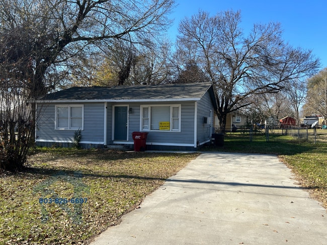 Primary Photo - 701 4th St