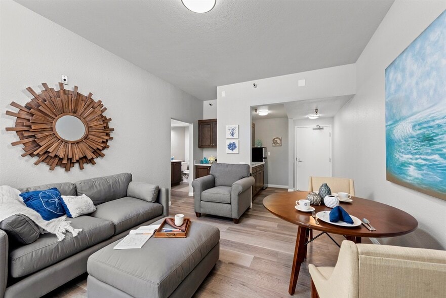 Altura Villas 760 E Bobier Dr Vista CA 92084 Apartment Finder