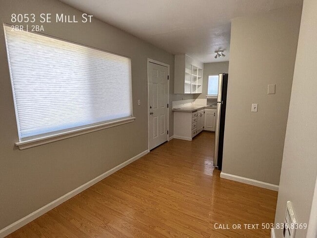 Building Photo - 8053 SE Mill St
