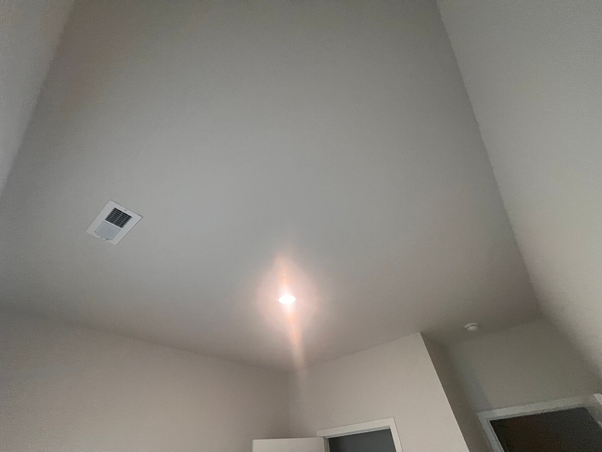 Building Photo - Room in House on Cramer Crk Dr