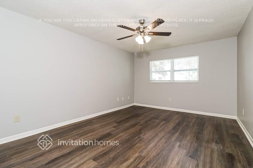 Building Photo - 407 Oriole Cir