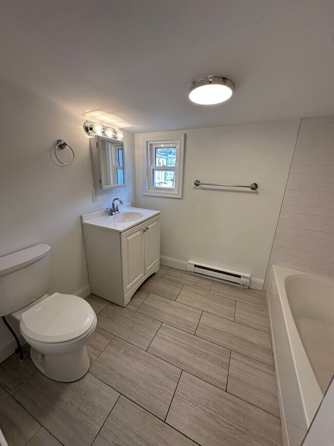 Building Photo - 3847 Terrace St