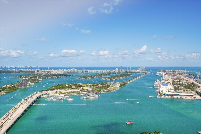 Building Photo - 1100 Biscayne Blvd