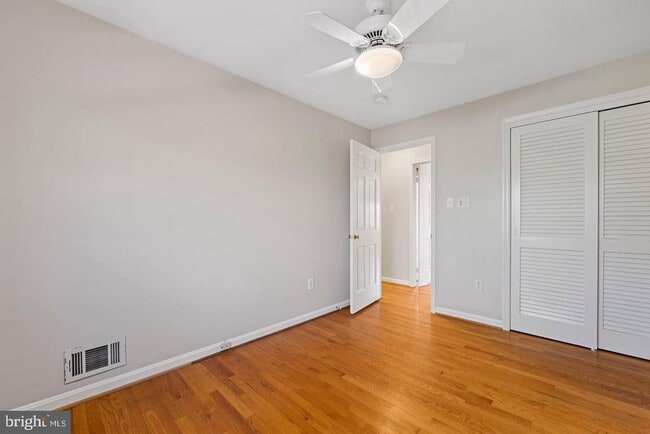 Building Photo - 1106 Brentfield Dr