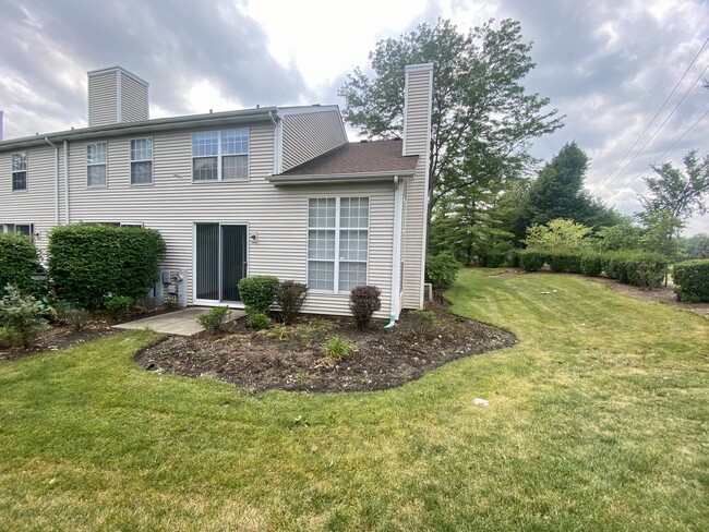 Building Photo - 399 Glen Byrn Ct