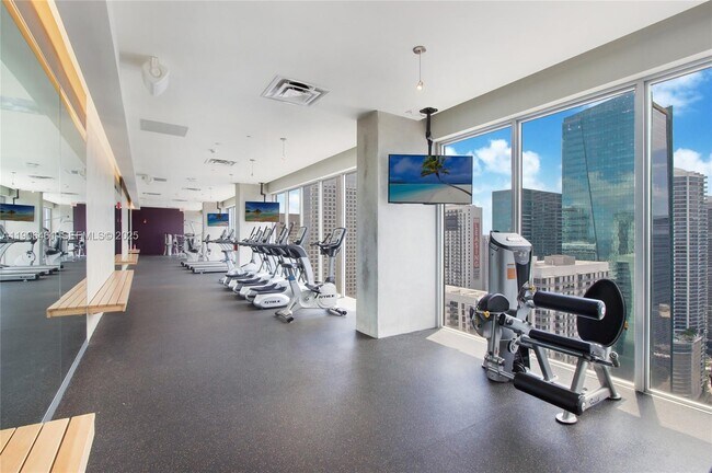 Building Photo - 151 SE 1st St