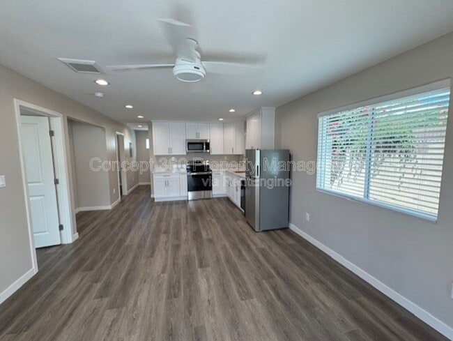 Building Photo - 254 Quincy Ave