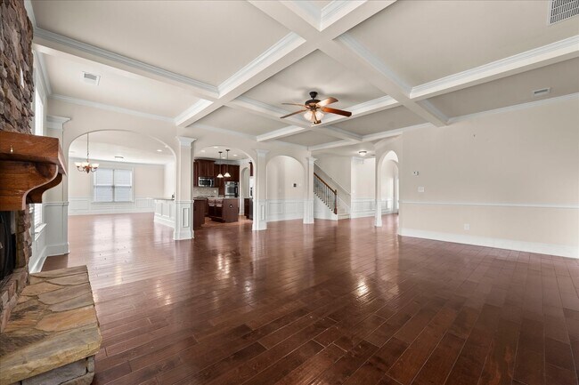 Building Photo - 542 Oconee Cir