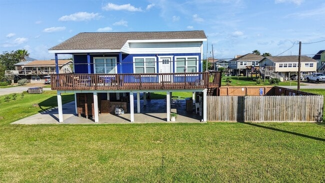 Building Photo - 16527 Lewis Scott Rd