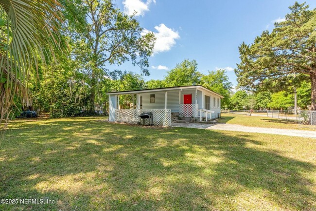 Building Photo - 1254 De Paul Dr