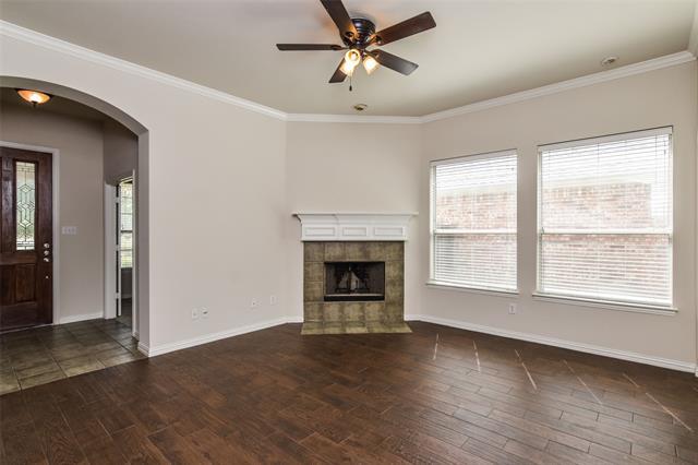 Building Photo - 11839 Westlawn Ln