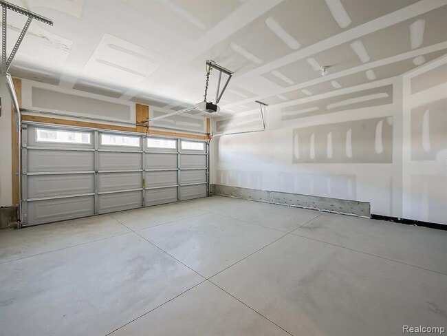 Building Photo - 41503 Breck