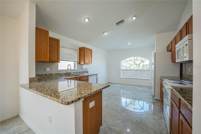 Building Photo - 1876 Holton Rd