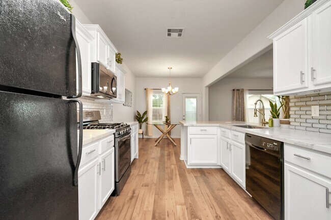 Primary Photo - 829 Indigo Springs Ln