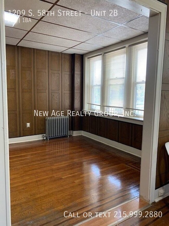 Building Photo - 1209 S 58th St