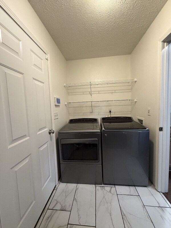 Building Photo - 519 S Casa Grande Ave