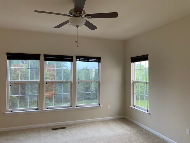Building Photo - 8319 Gibbs Way