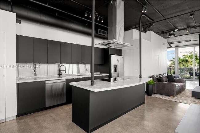 Building Photo - 1700 Meridian Ave