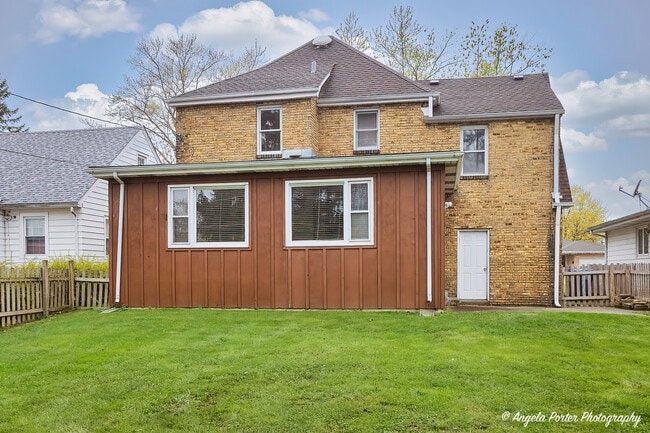 Building Photo - 603 Westmoreland Ave