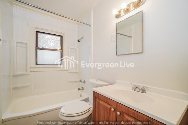 Building Photo - 2175 Delavan Dr