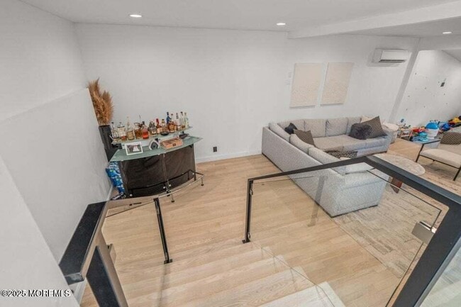 Building Photo - 188 Belmar Ave