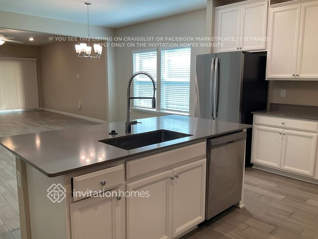 Building Photo - 11286 Oyster Creek Rd