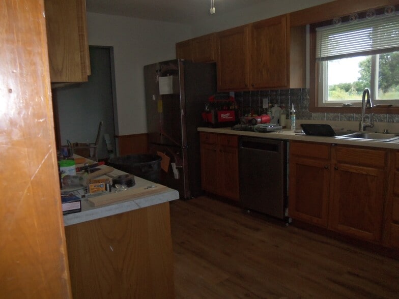 Building Photo - 5746 Summer St