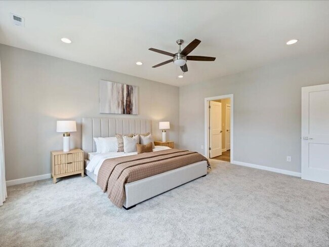 Building Photo - Modern Comfort Meets Timeless Style – Your...